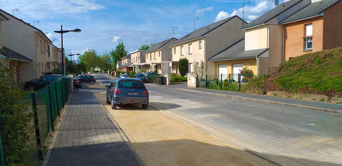 Chantier De Réalisation D'un Parking Rue Des érables Dans Le ...